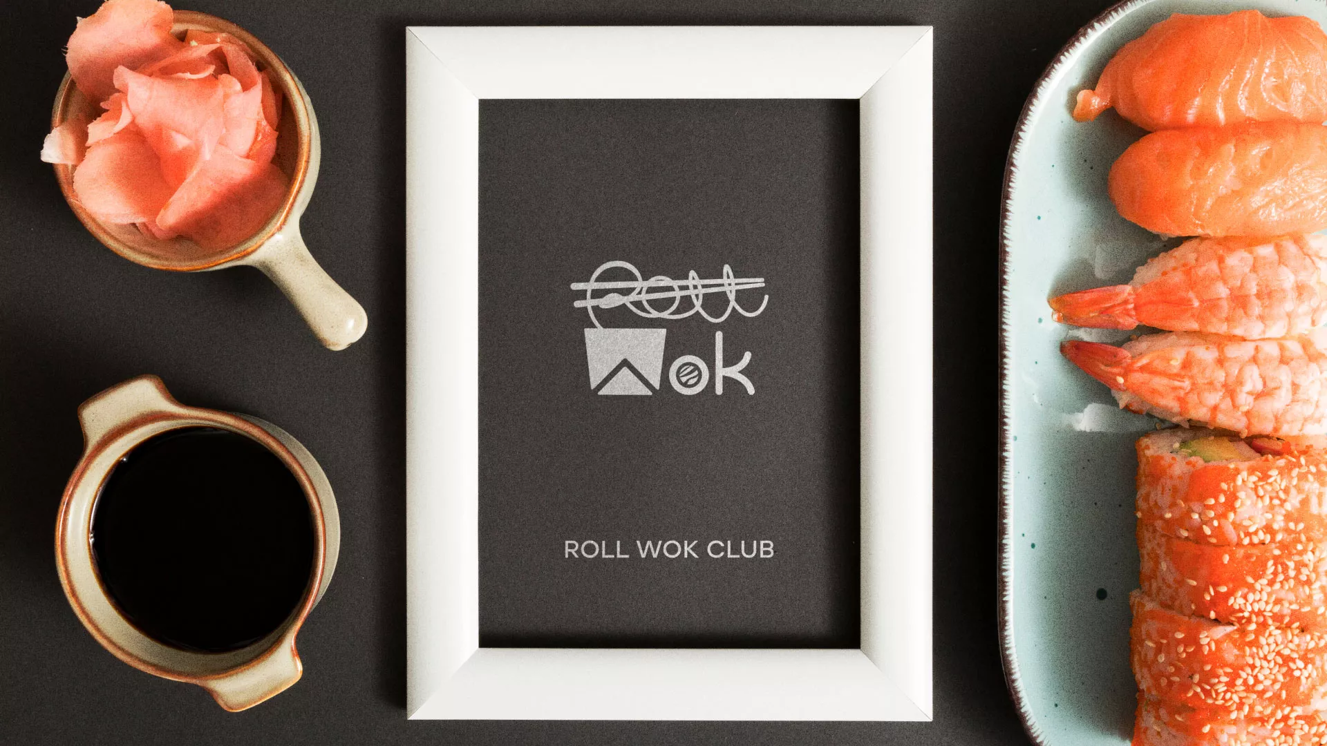 Разработка логотипа суши-бара «Roll Wok Club» в Шиханах